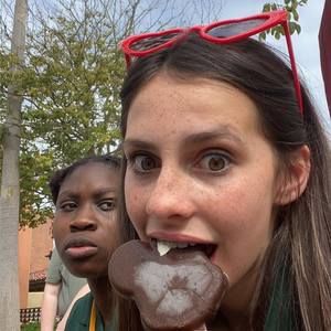 Meet your Posher, Brooklyn